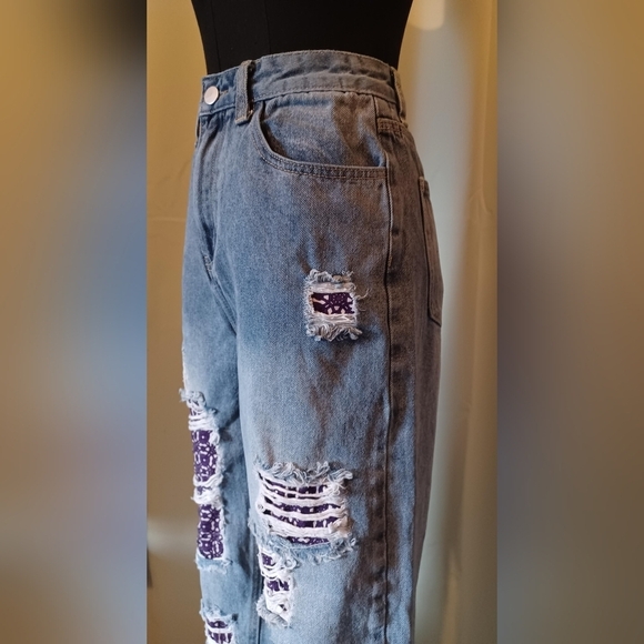 A Shein EZwear Ripped Straight Leg Jeans Purple Print Patches - Picture 3 of 5